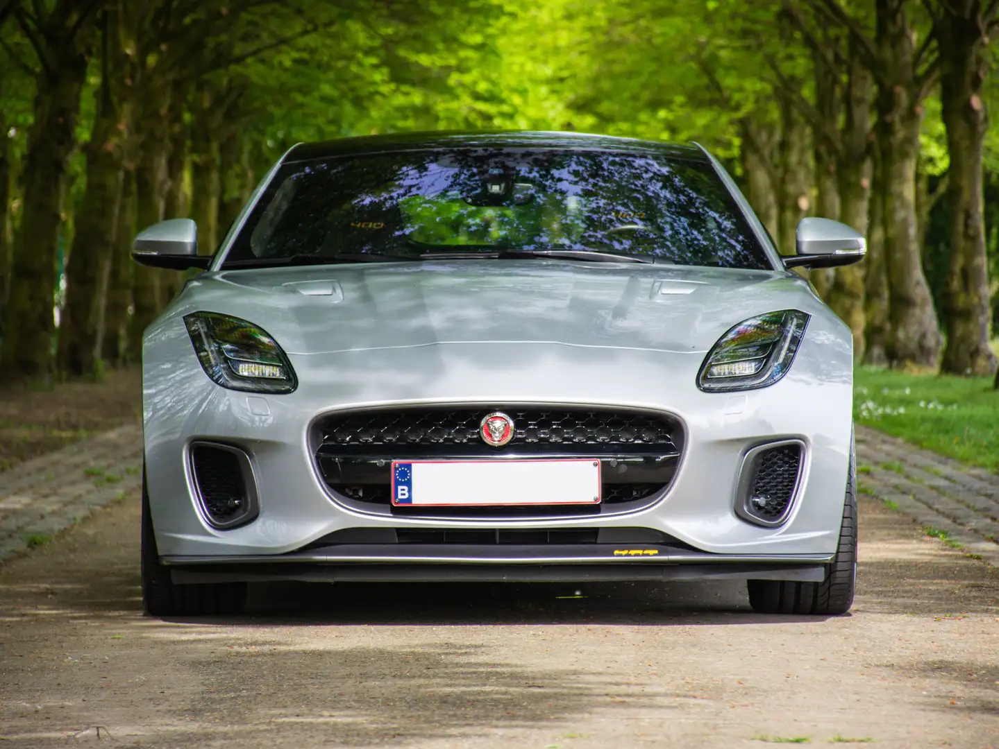 Jaguar F-Type F-Type Coupé 3.0 V6 S/C AWD 400 Sport Zilver - 2