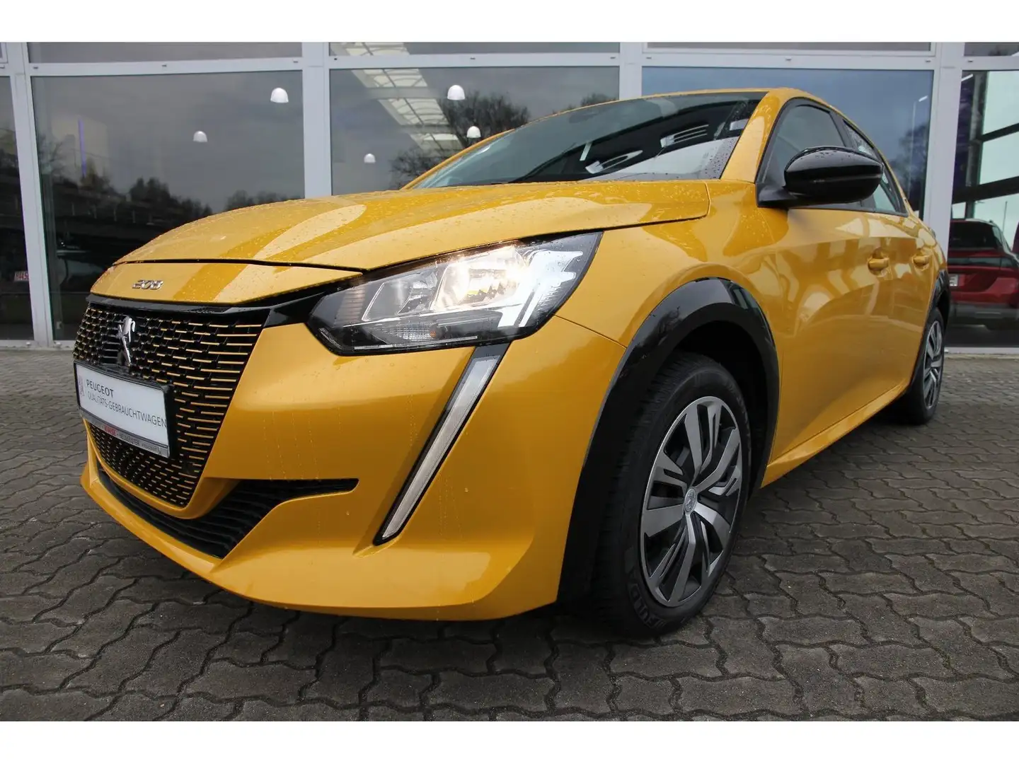 Peugeot 208 (e-) Active 136 11KW OBC Carplay EPH Orange - 2