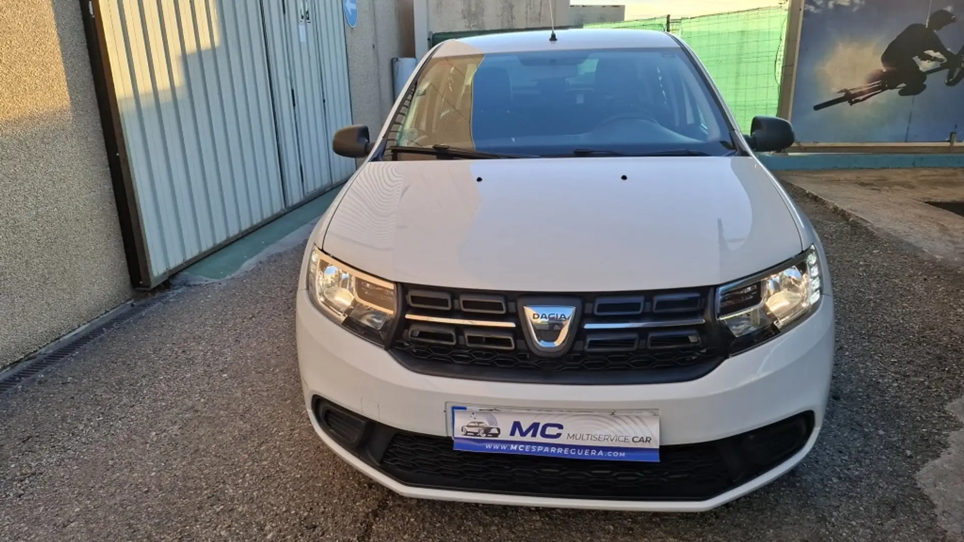 Dacia Logan MCV 1.0 Ambiance 75 Blanco - 2
