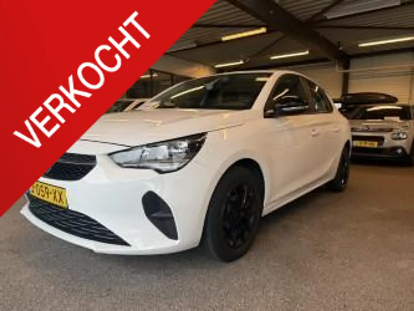 Opel Corsa 1.2 Edition Wit - 1