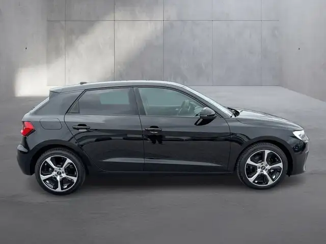 Audi A1 view 6