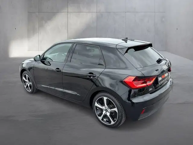 Audi A1 view 2