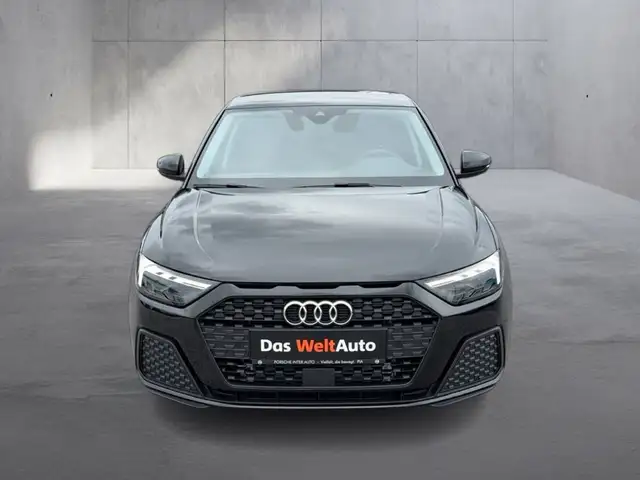 Audi A1 view 8