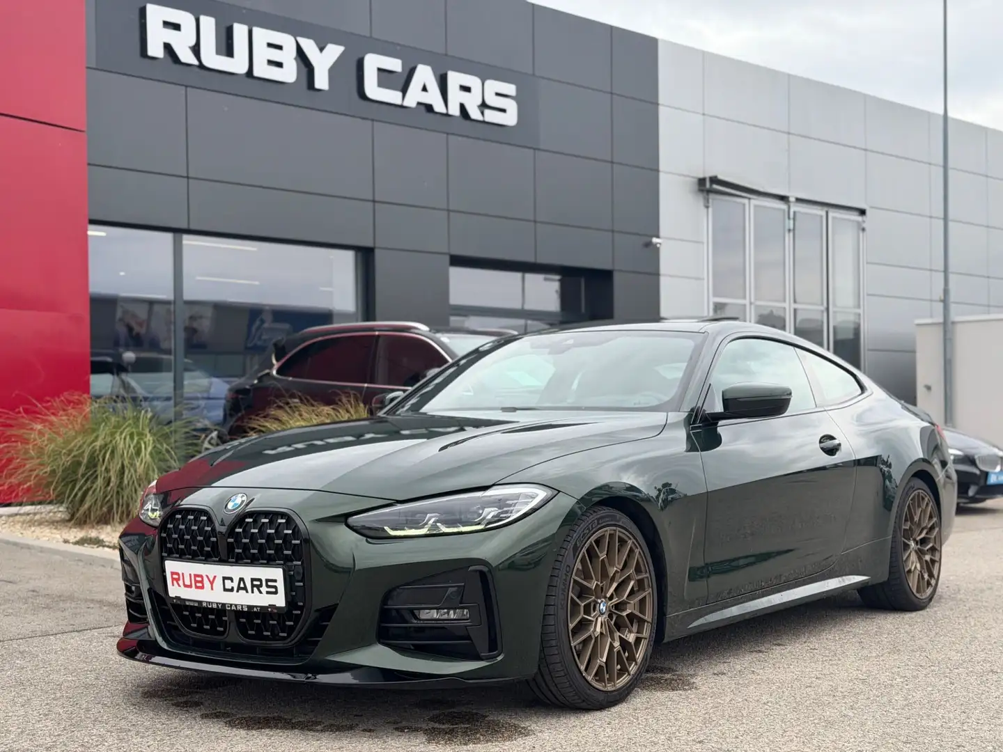BMW 420 D M Sport Coupe /Sanremo Green Metallic 48V Mildh Grün - 1