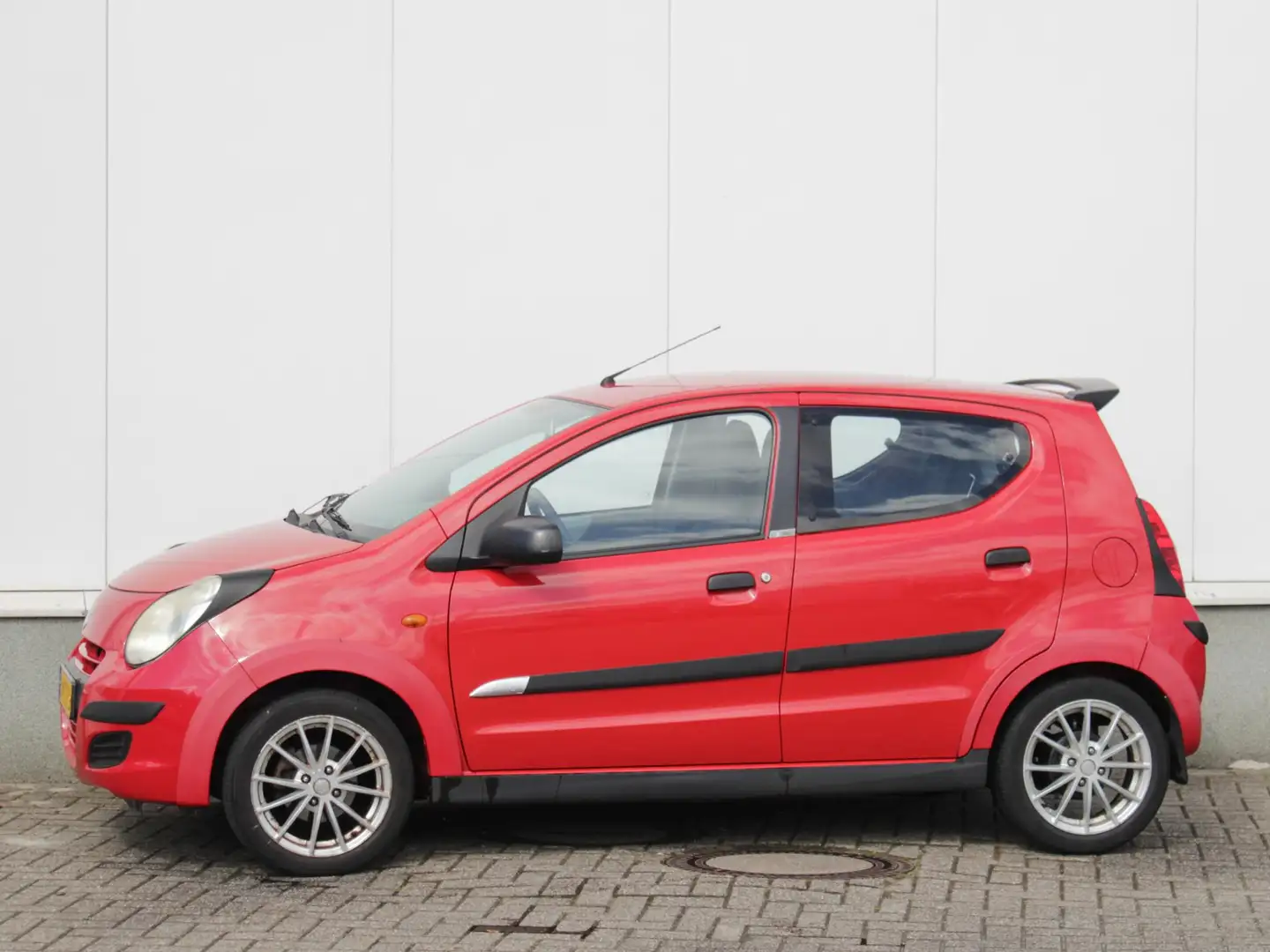 Suzuki Alto 1.0 Base | Radio/Cd | Lm-Velgen Rood - 2