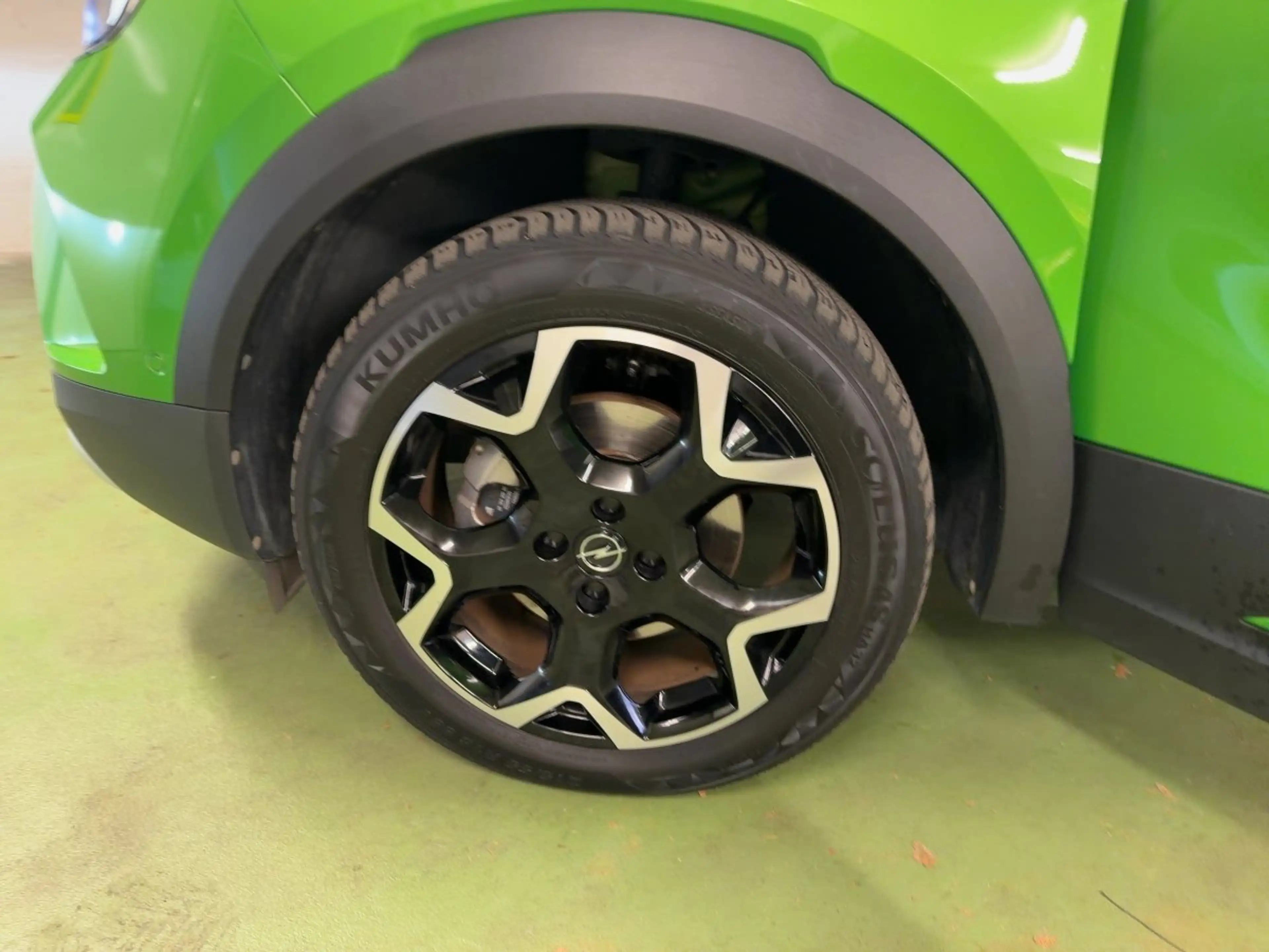 Opel Mokka-E Ultimate Alcantara+LED+Navi+SHZ+Kam.+LM — photo 14