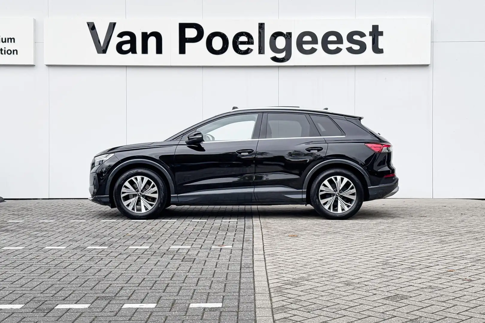 Audi Q4 e-tron 35 Launch edition Advanced Plus 55 kWh Noir - 2