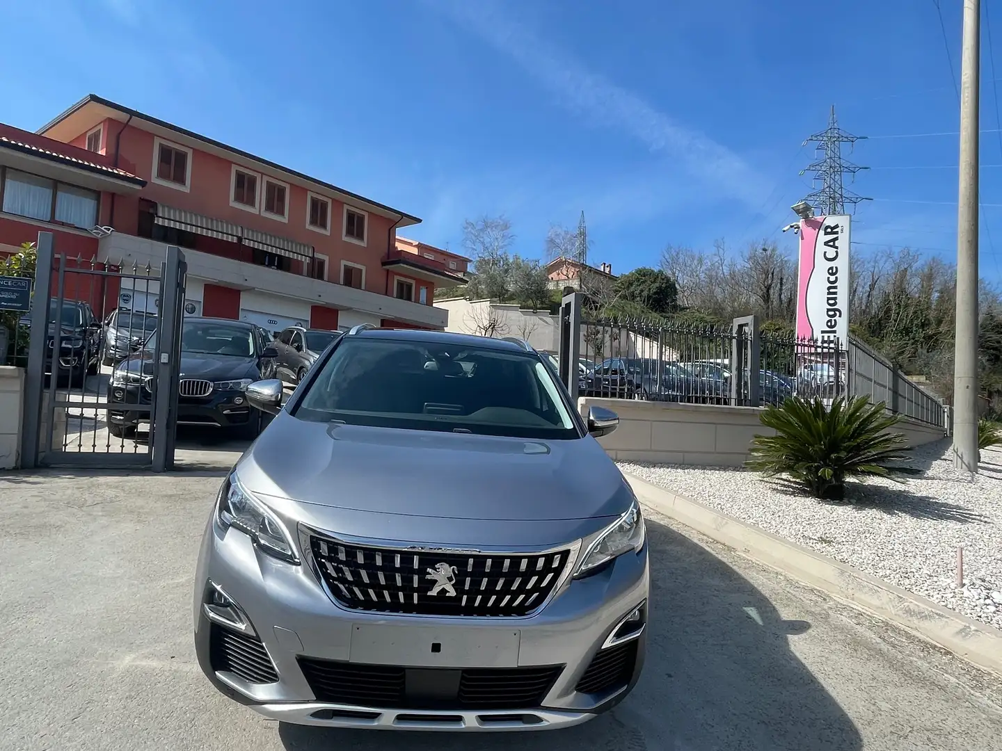 Peugeot 3008 VENDUTA Grigio - 2
