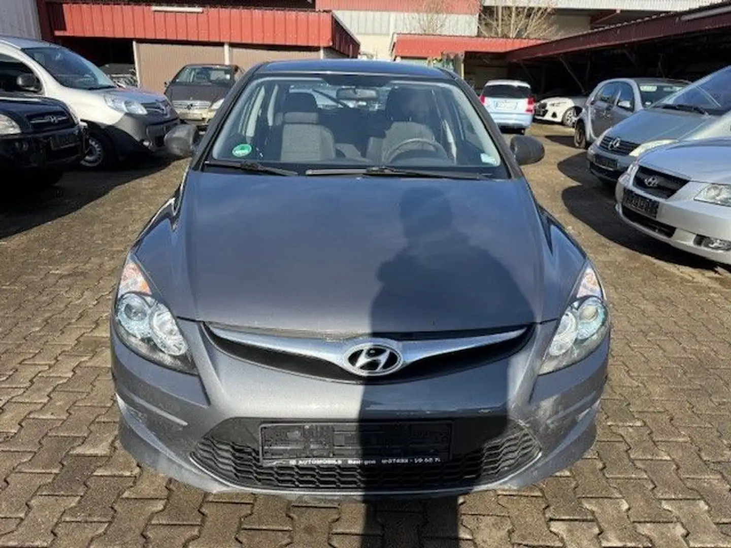 Hyundai i30 FIFA WM Edition 125TKM 2Hand ! Grau - 2