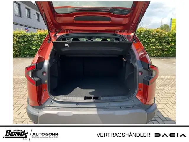 Dacia Duster view 5