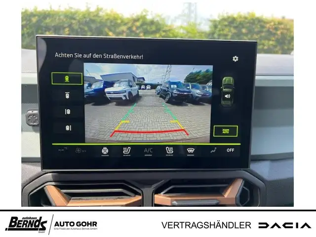 Dacia Duster view 14