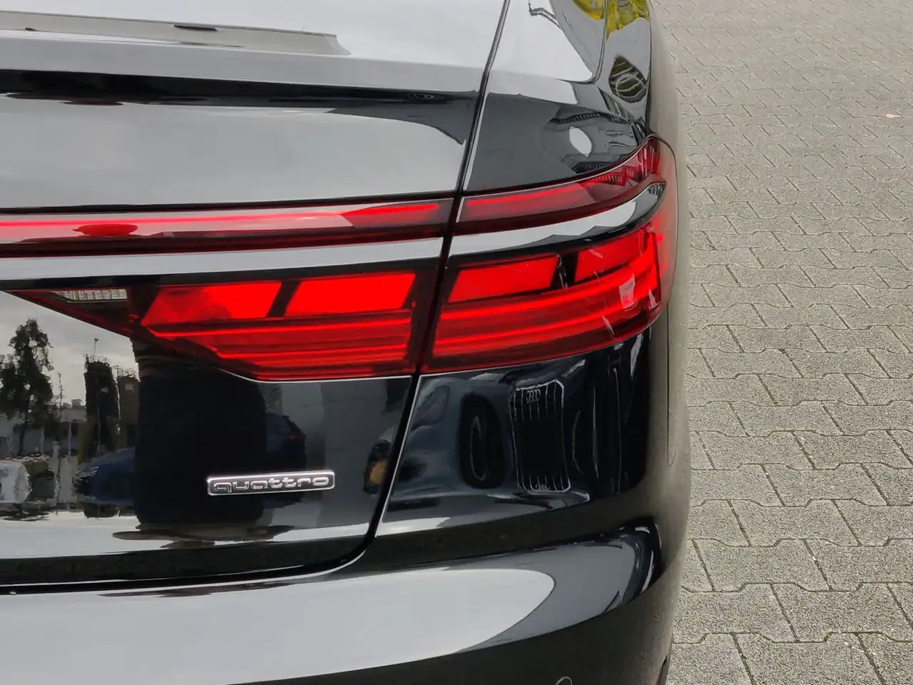 Audi A8 50 TDI qu. S line tiptronic *PANO*StdHz*B&O* 8
