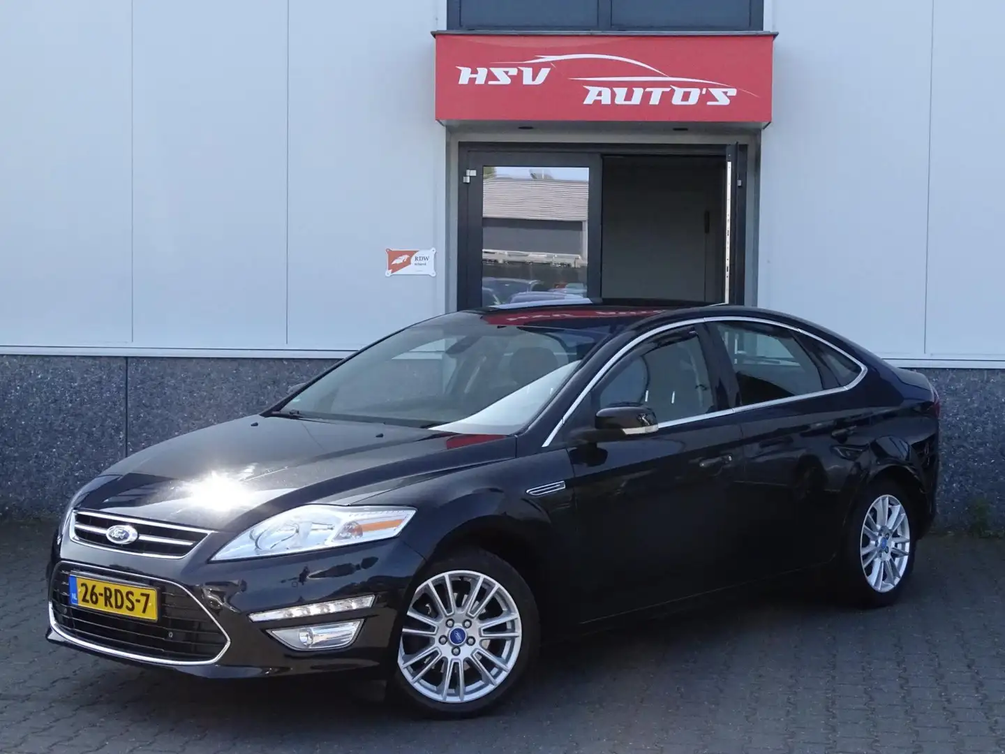 Ford Mondeo 1.6 EcoBoost Titanium airco LM org NL Zwart - 1