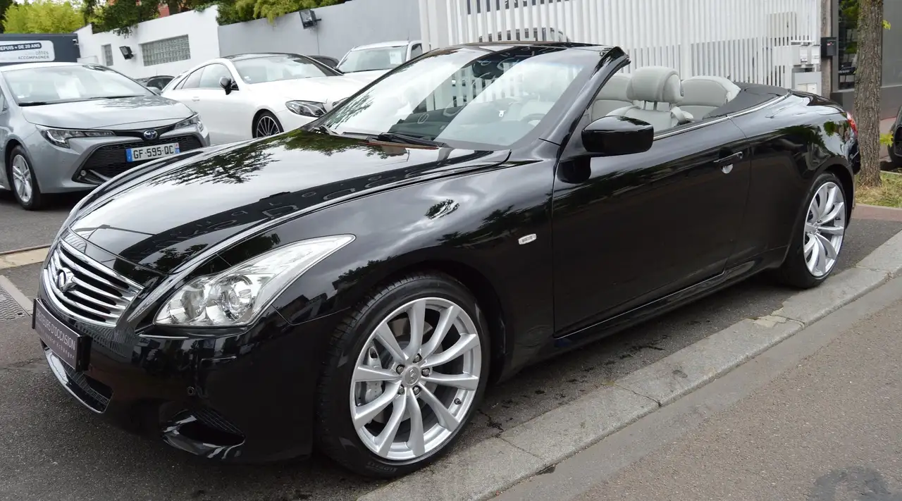 Infiniti
