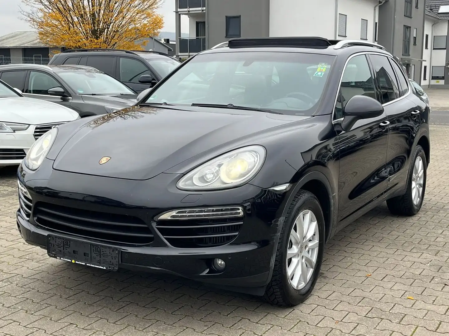 Porsche Cayenne 3.0 d Diesel Panorama Xenon Leder 245PS Schwarz - 1