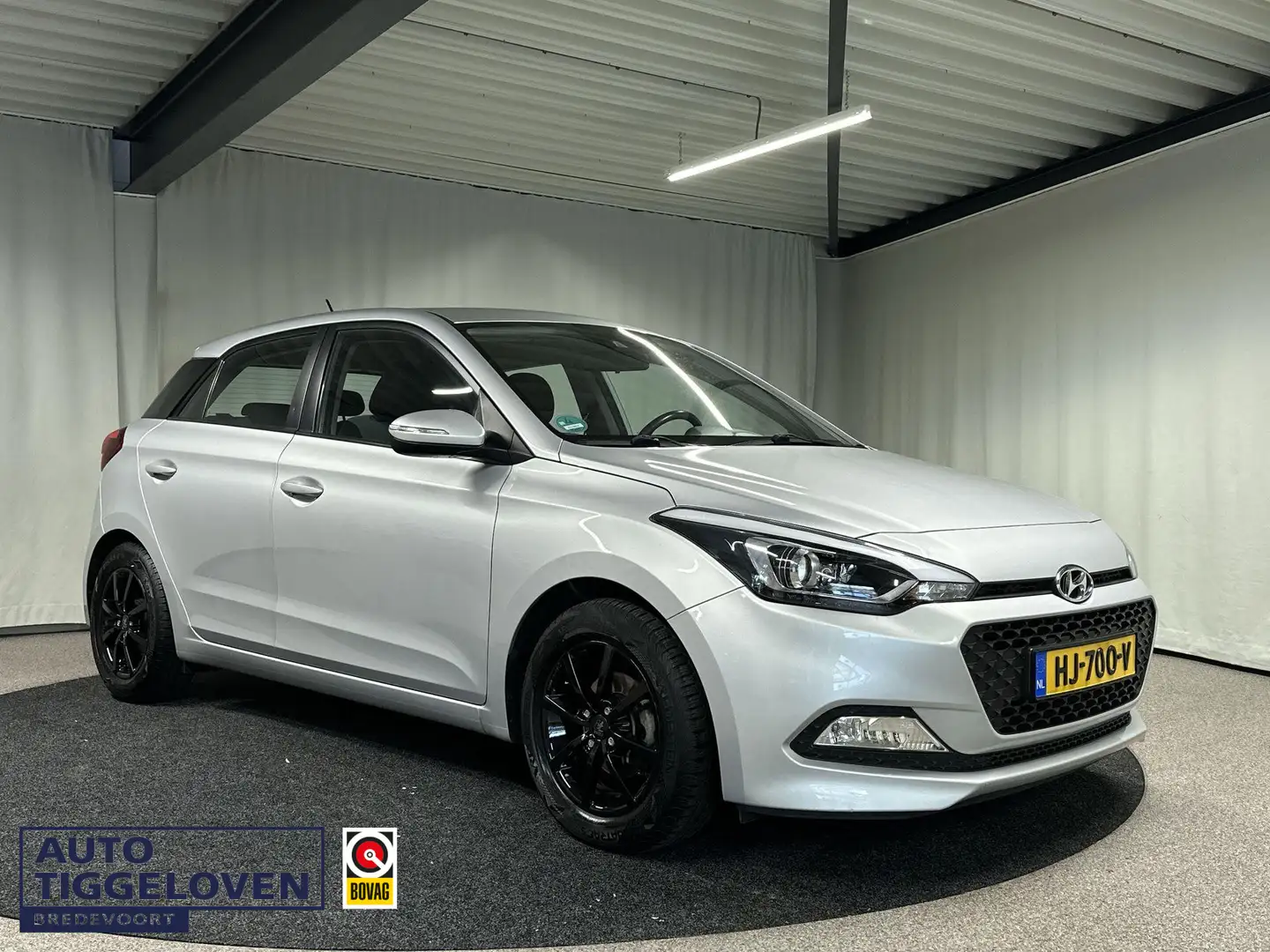 Hyundai i20 1.2 HP i-Motion Сірий - 1