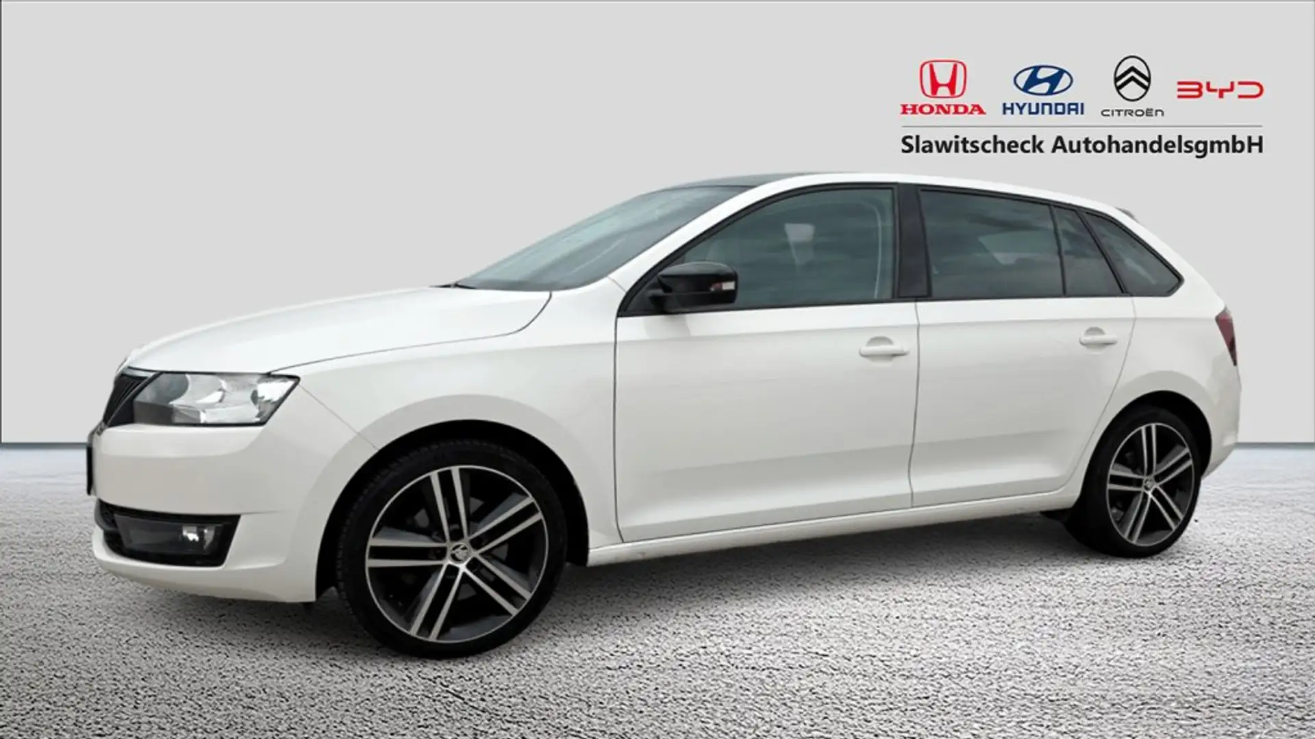 Skoda Rapid/Spaceback k 1,6 TDI Sport Weiß - 1