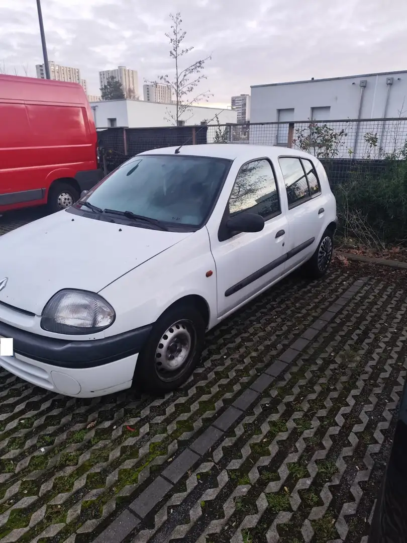 Renault Clio Clio 1.9 D RXE - 1