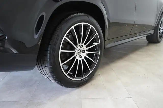 Mercedes-Benz Gle Class view 13