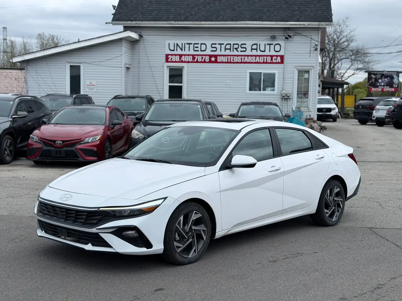 2024 Hyundai ELANTRA