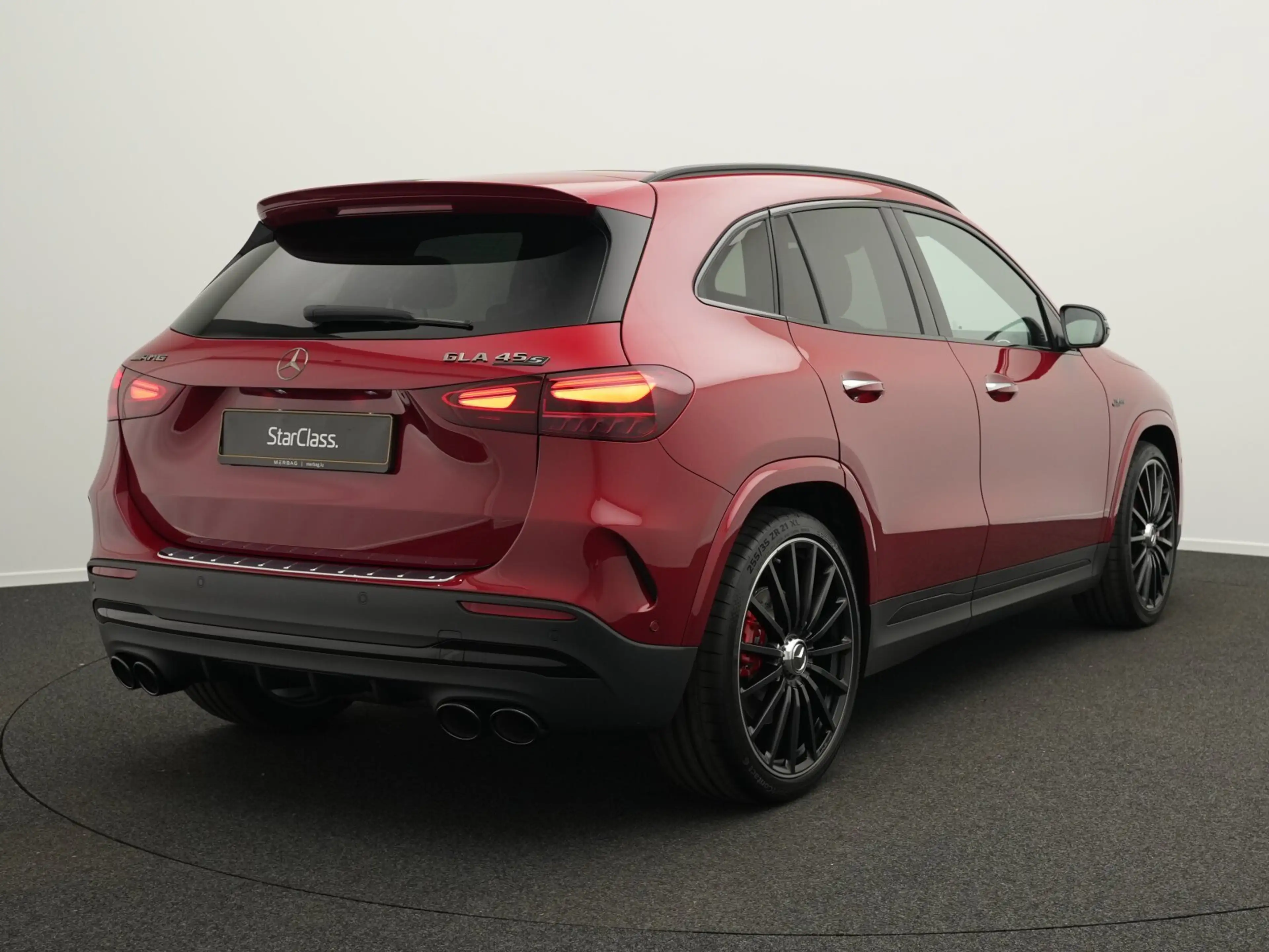 Mercedes-Benz GLA 45 AMG GLA 45 S 4MATIC+ verfügbar ab 15.09.2026 mit 5.000 Km — photo 3
