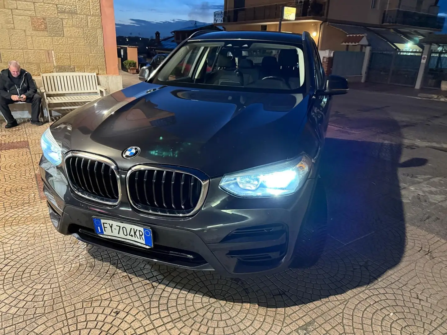 BMW X3 X3 sdrive18d Business Advantage 150cv auto my19 Schwarz - 1