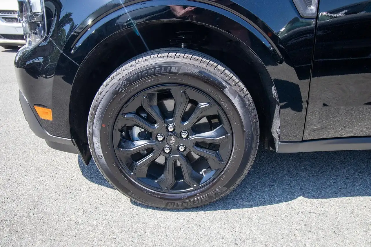 Ford Maverick снимка Ford Maverick