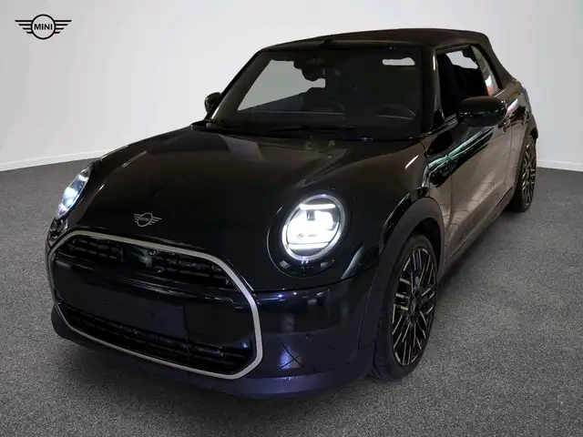 MINI Cooper C Cabrio Favoured Trim