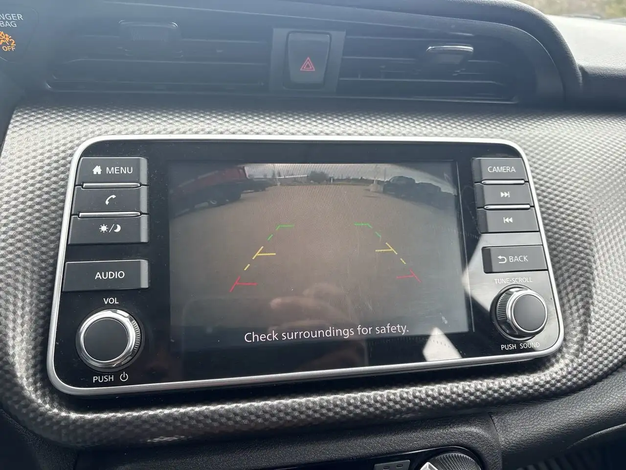 Nissan Kicks снимка Nissan Kicks