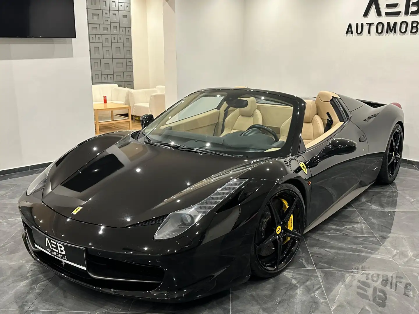 Ferrari 458 Spider Schwarz - 1