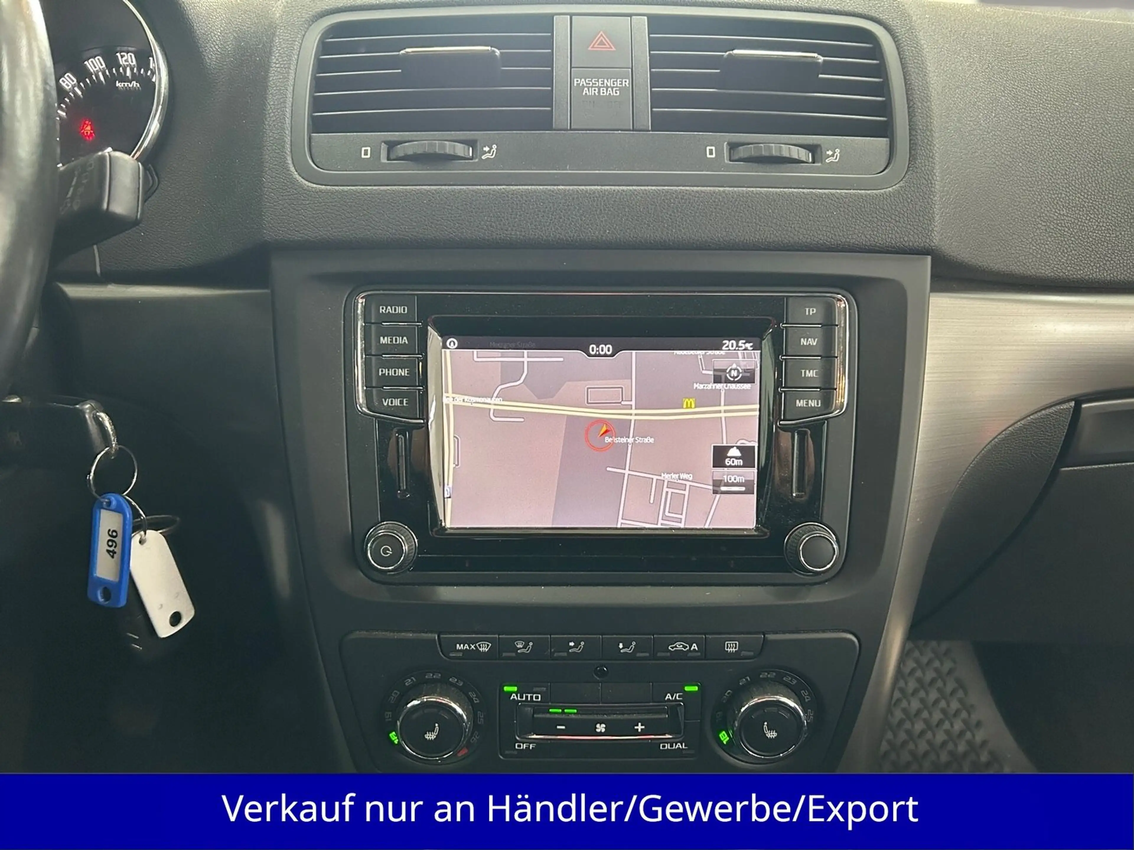 Skoda Yeti 2.0 TDI Xenon SHZ Navi PDC AHK — photo 13