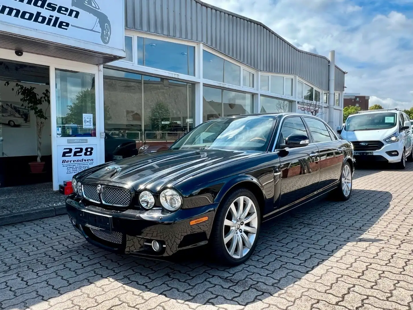 Jaguar XJ 2.7D SOVEREIGN FINAL EDITION/1.HD/SCHIEBEDACH Noir - 2