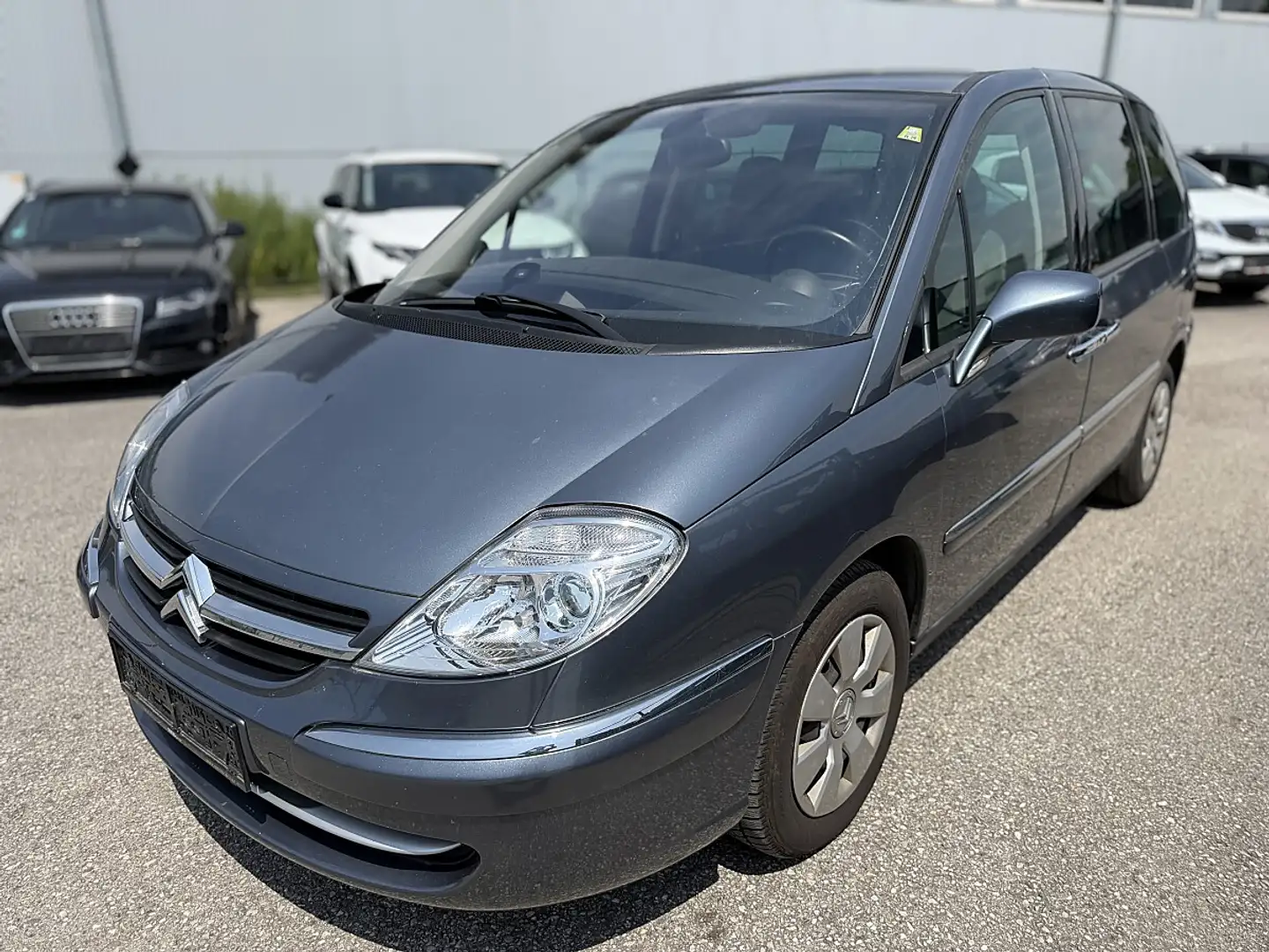 Citroen C8 2,0 HDi 16V SX FAP Ligne Business Grau - 1