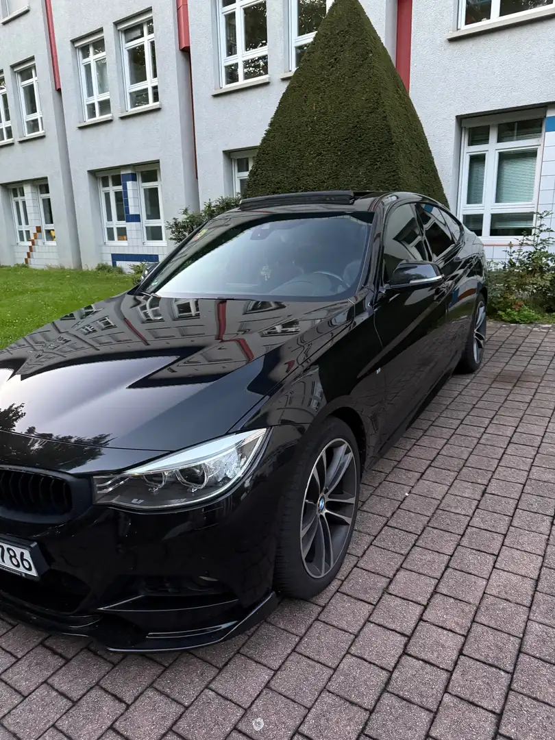BMW 330 330d xDrive Aut. Schwarz - 2