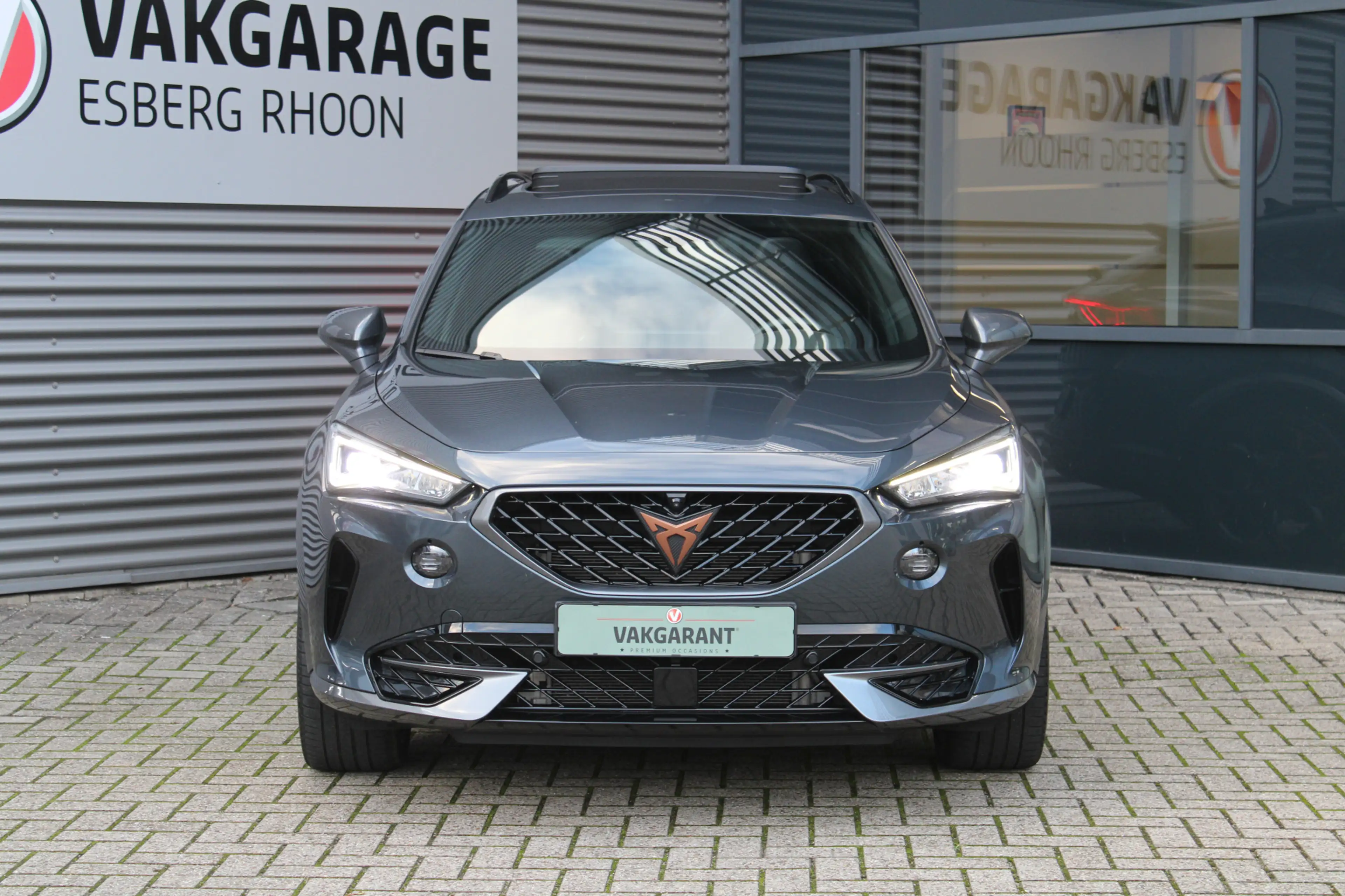 CUPRA Formentor 1.4 e-Hybrid VZ Performance NAV/CAM,PANO,SPORTSTUU — photo 2