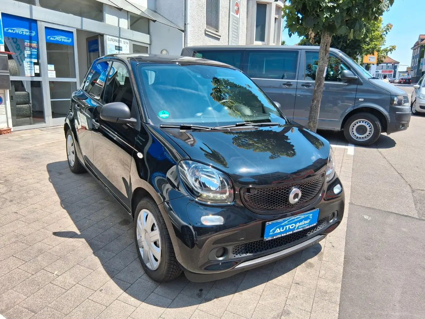smart forFour /Navi/Automatik/I Hand/ Schwarz - 2