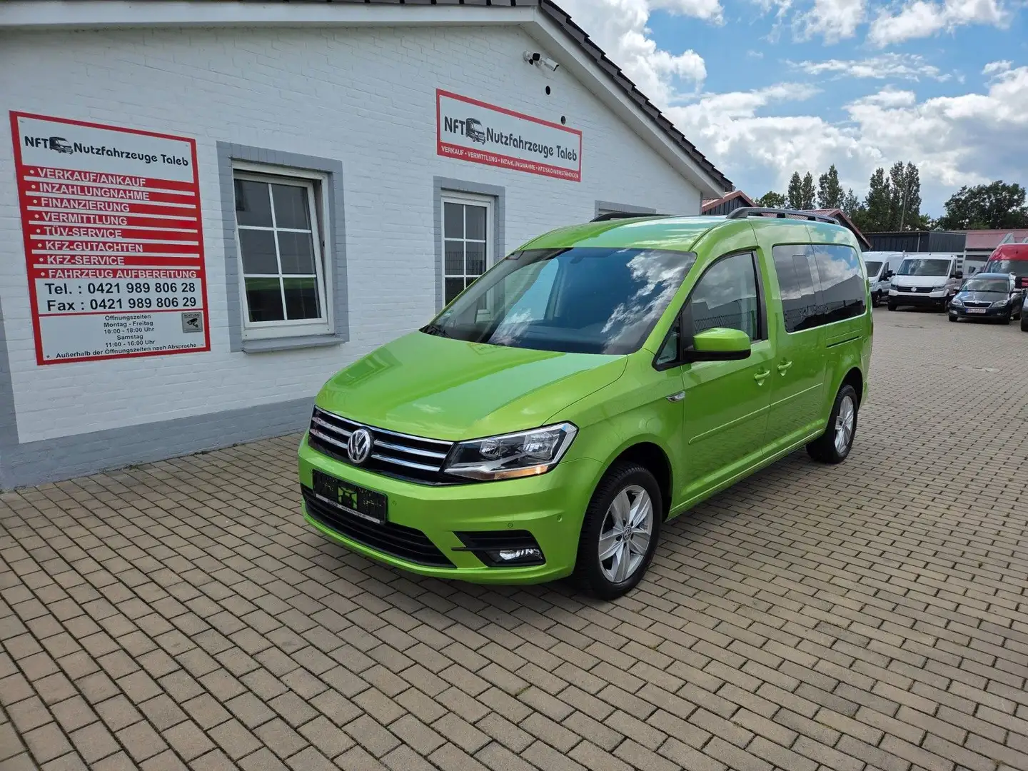 Volkswagen Caddy Maxi 150PS/KAMERA/TÜVNEU/116Tkm/1Hand Grün - 1