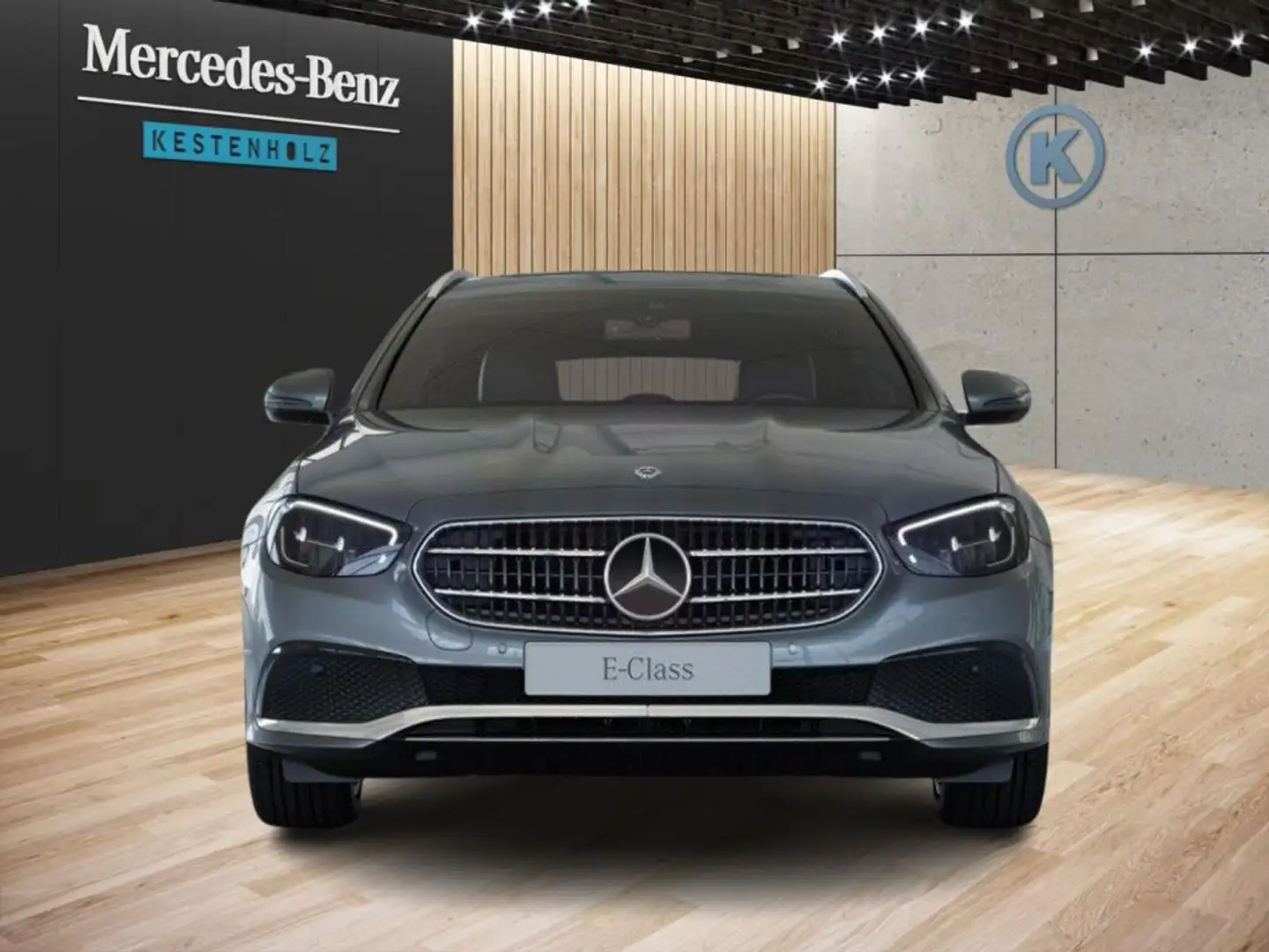 Mercedes-Benz E 220 d T-Modell *AVANTGARDE*MBUX*SHZ*NAVI*KAM* Gris - 2