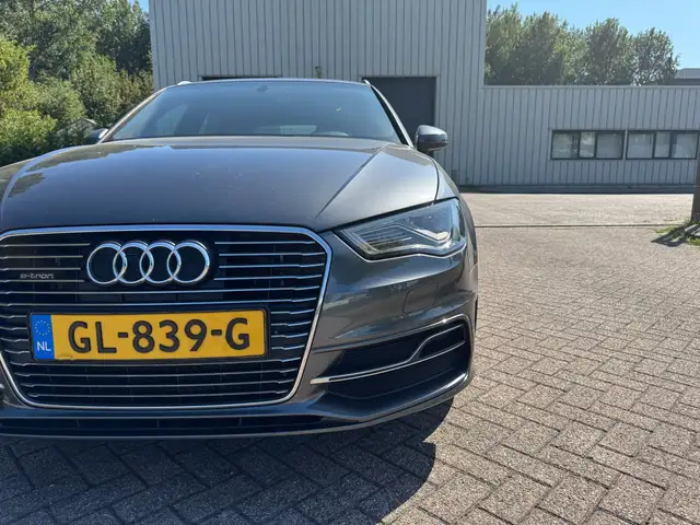 Audi A3 view 11