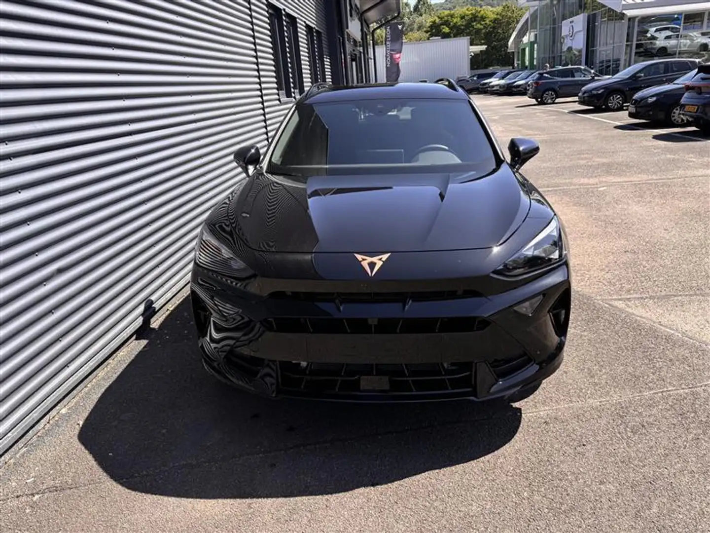 CUPRA Formentor 1.5 eTSI DSG Black - 1