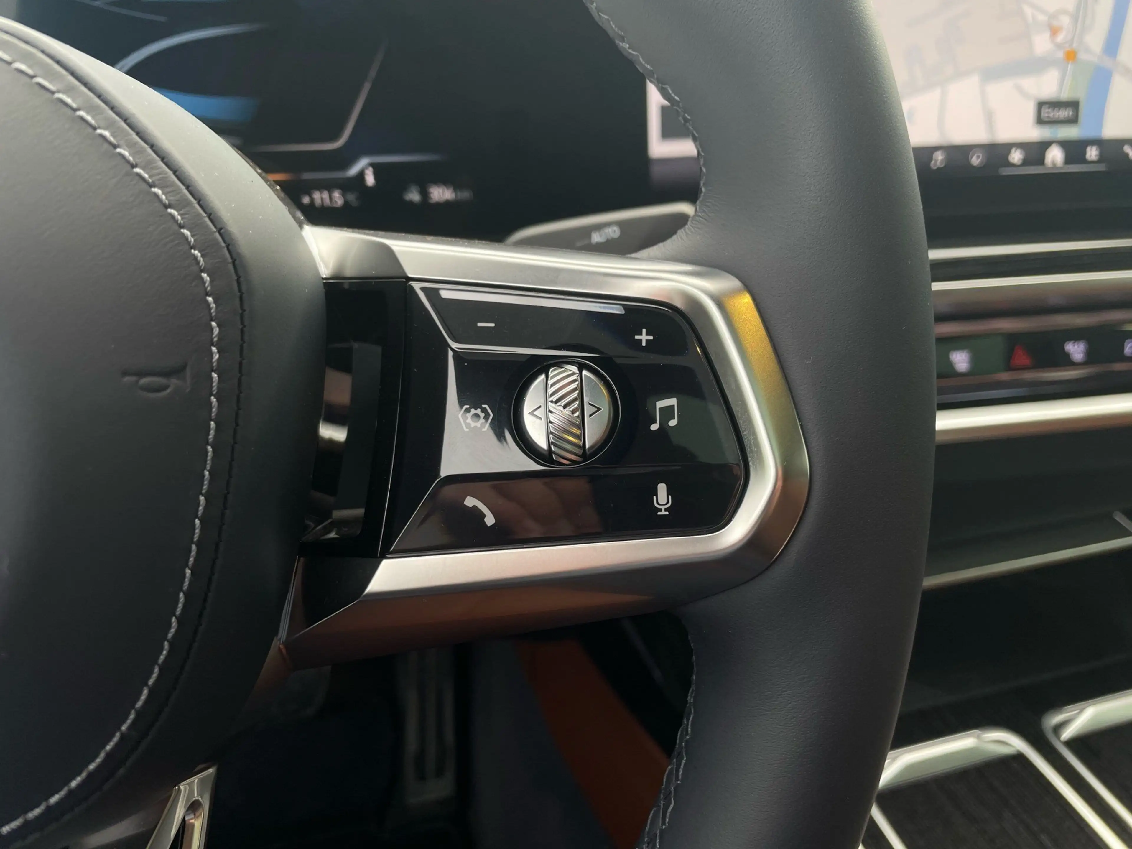 BMW i7 xDrive60 Limo || M Sport Pro Exc.Lou.Seat. — photo 15