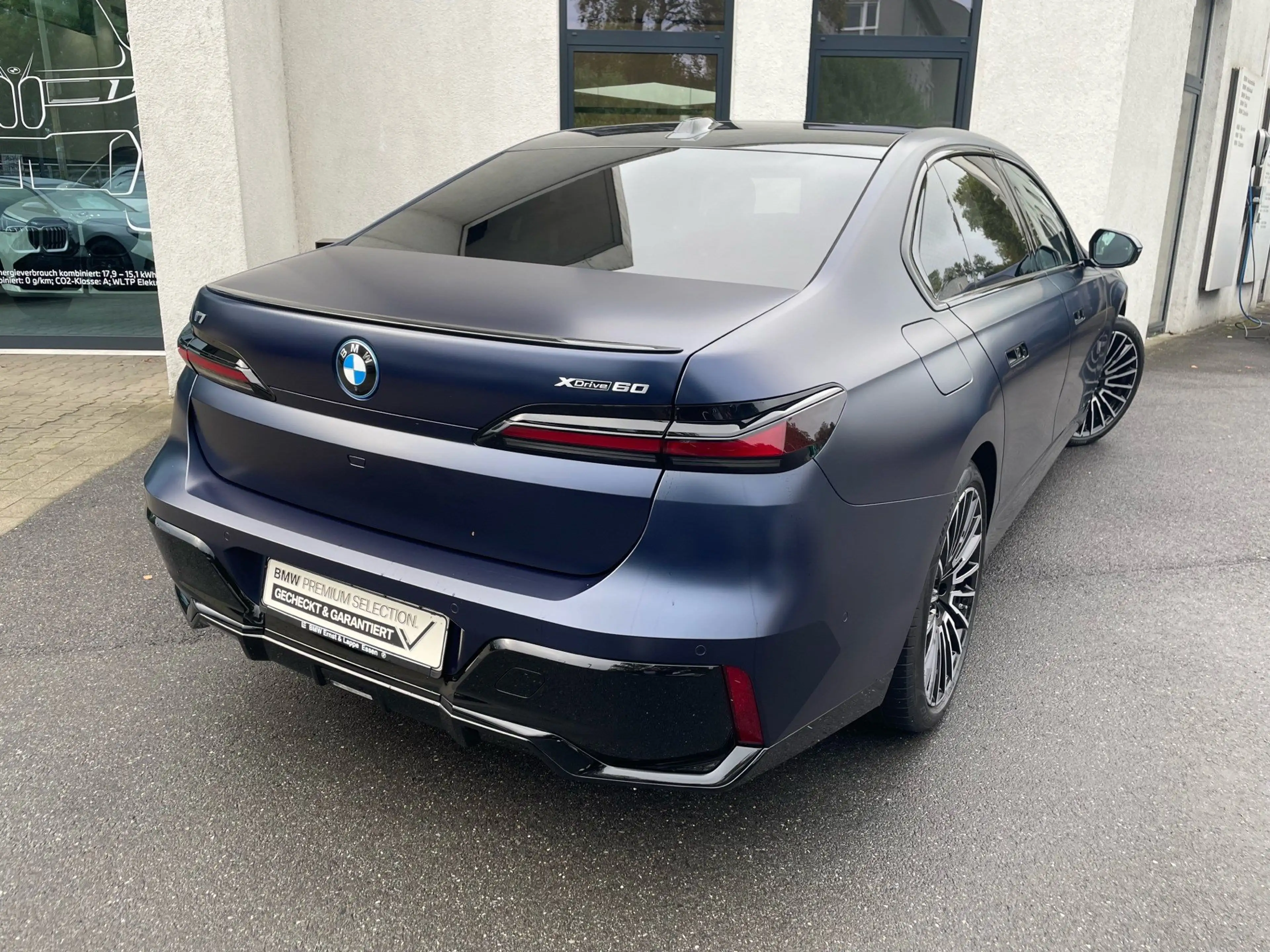 BMW i7 xDrive60 Limo || M Sport Pro Exc.Lou.Seat. — photo 2
