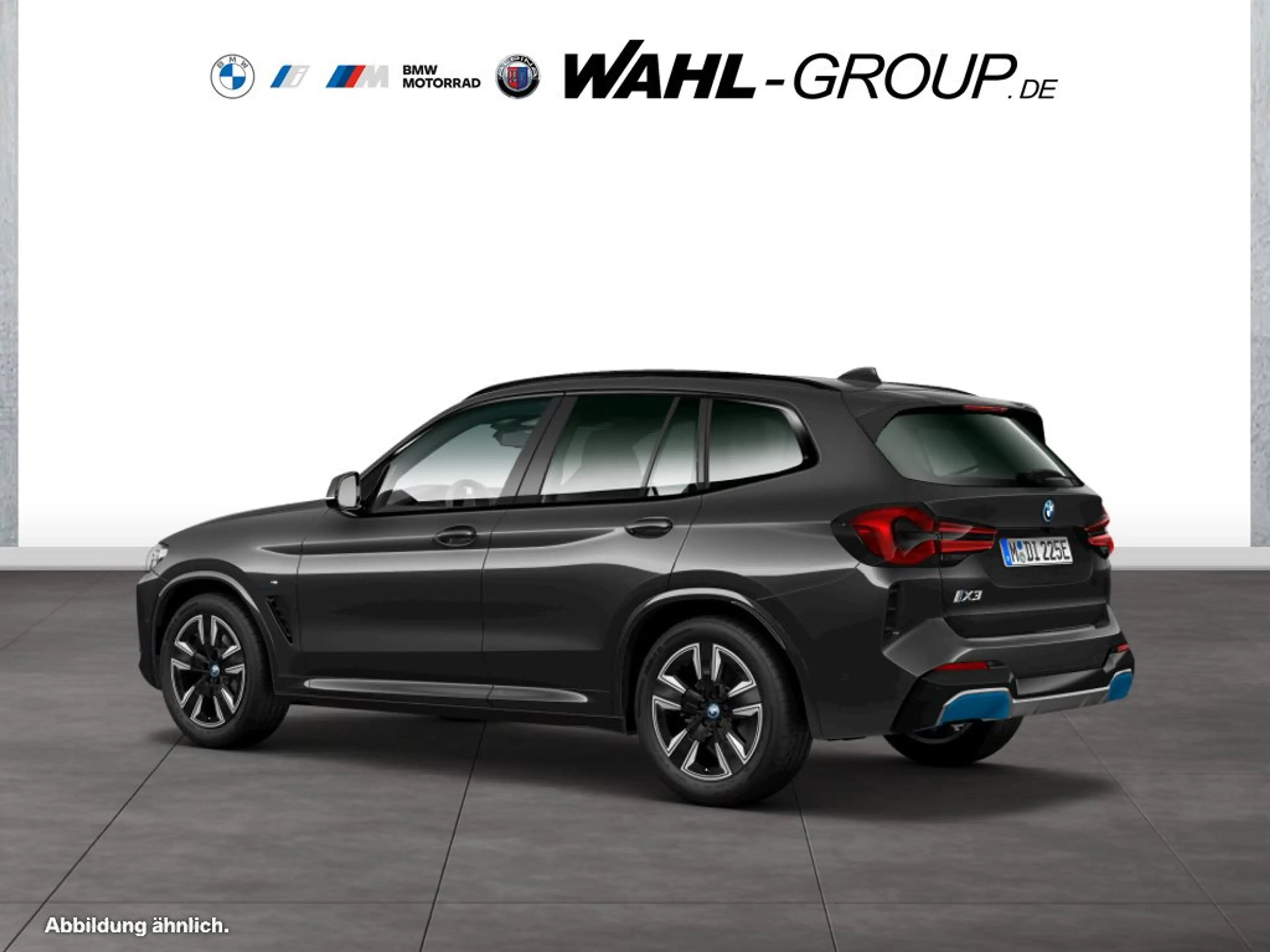 BMW iX3 M Sport — photo 7