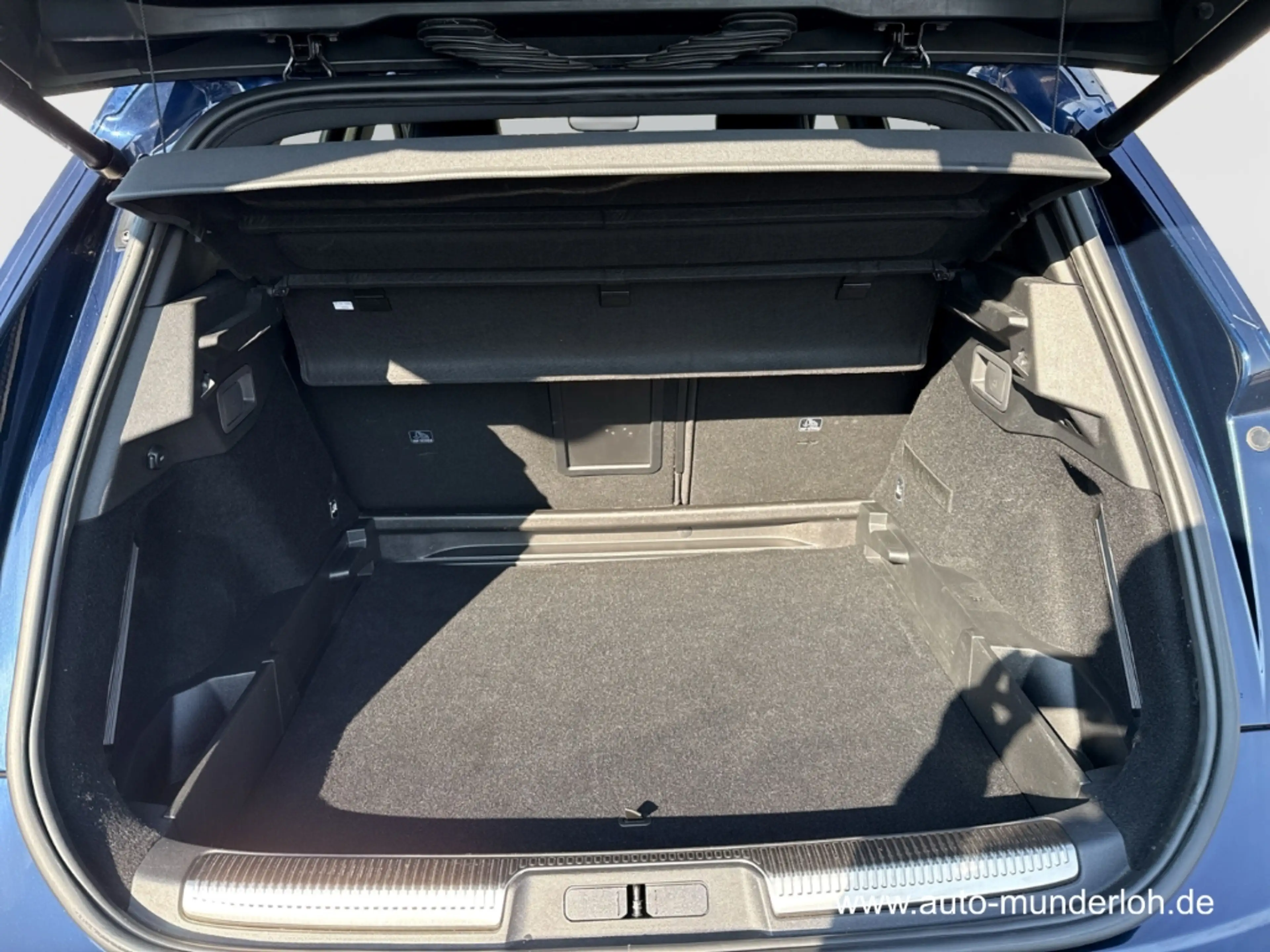 DS Automobiles DS 7 BlueHDi130 EAT8 Performance Line+   NAVI SITZ-PAKE — photo 6