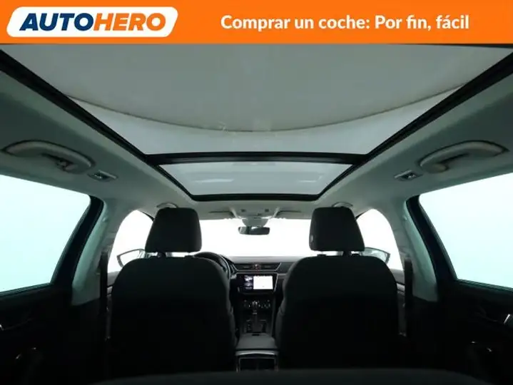 Škoda Superb 2023, foto 20