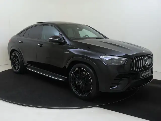 Mercedes-Benz GLE view 2