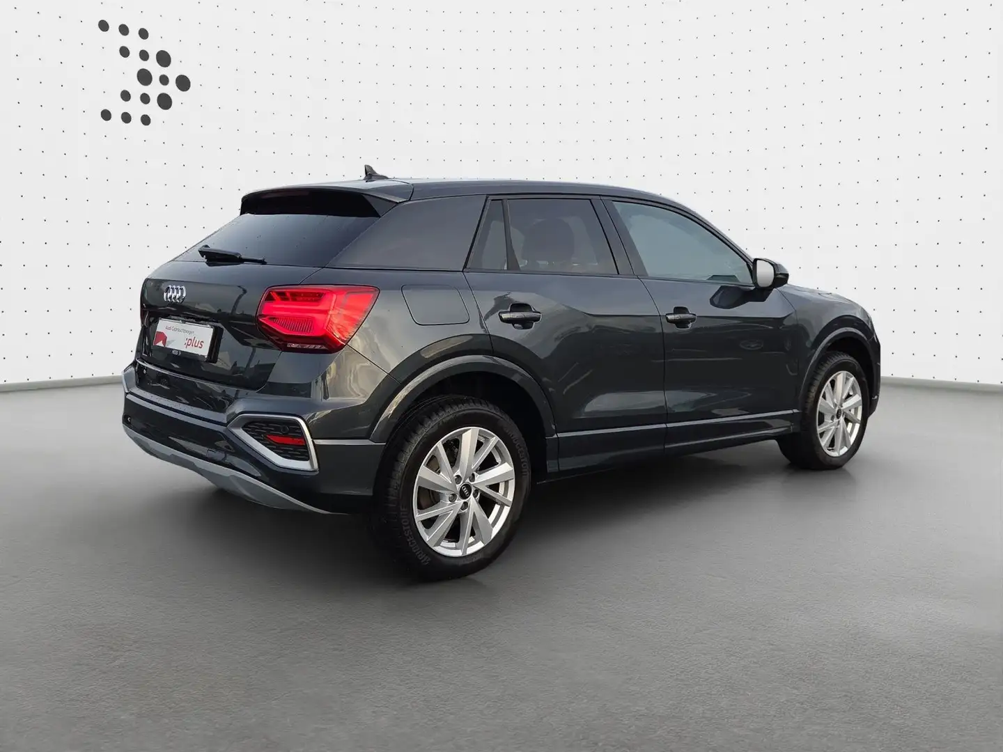 Audi Q2 35 TFSI advanced*NAVI-PLUS*MATRIX*KAMERA*AHK* Šedá - 2