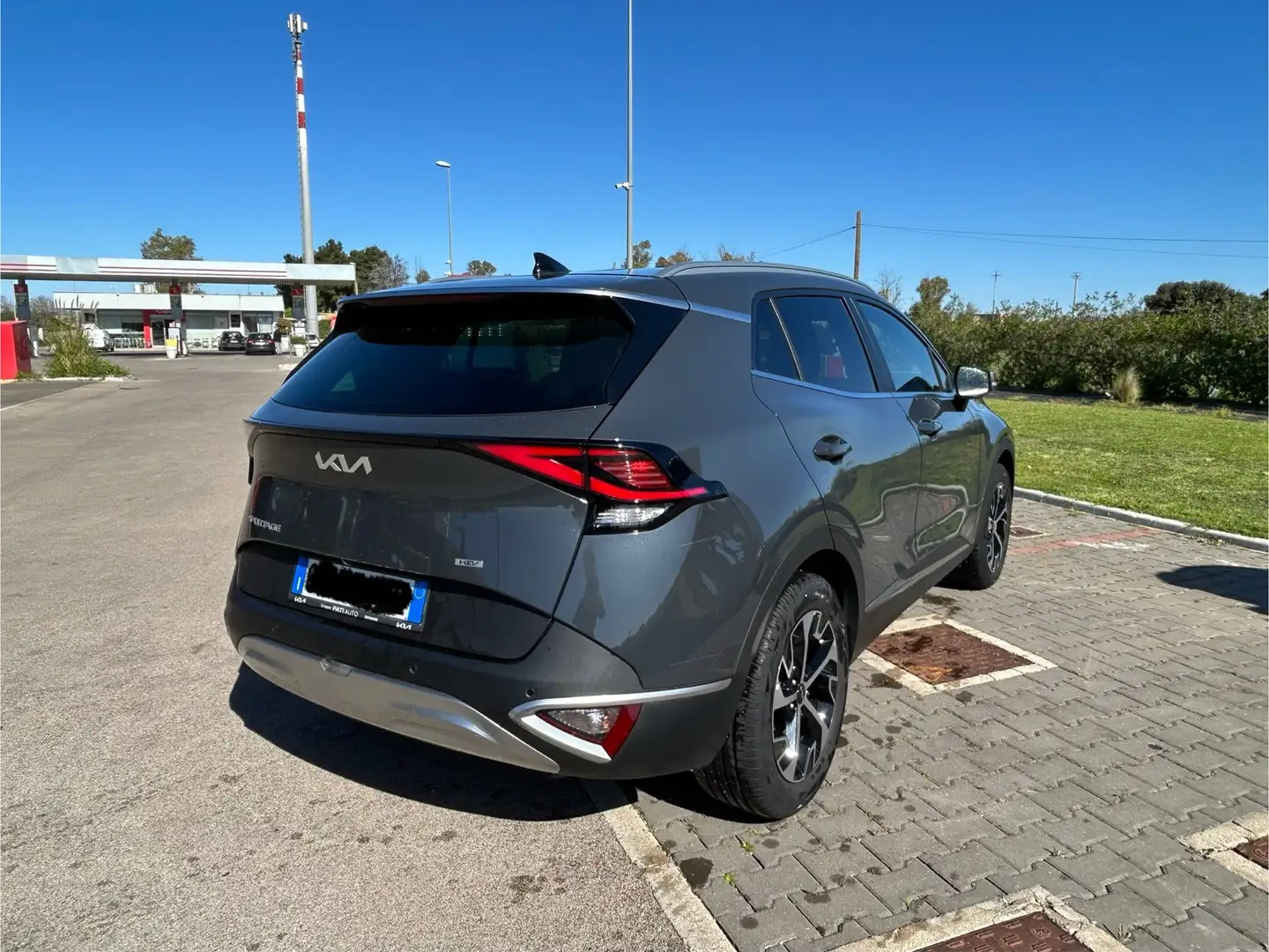 Kia Sportage 1.6 tgdi hev Style auto Grigio - 2