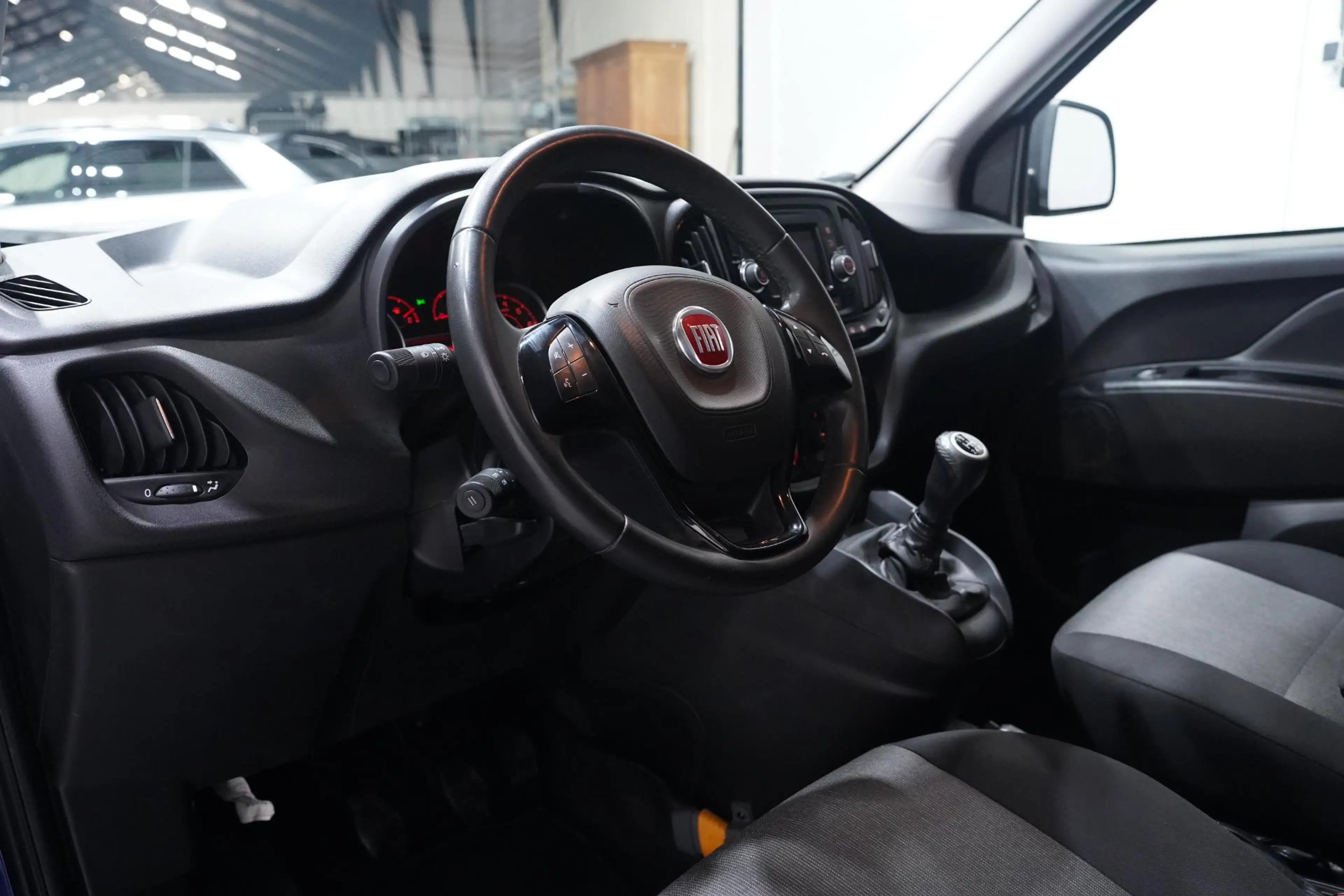 Fiat Doblo Cargo 1.3 MJ 95 pk L1H1 SX Airco, Navi, 17" LMV Cr — photo 18