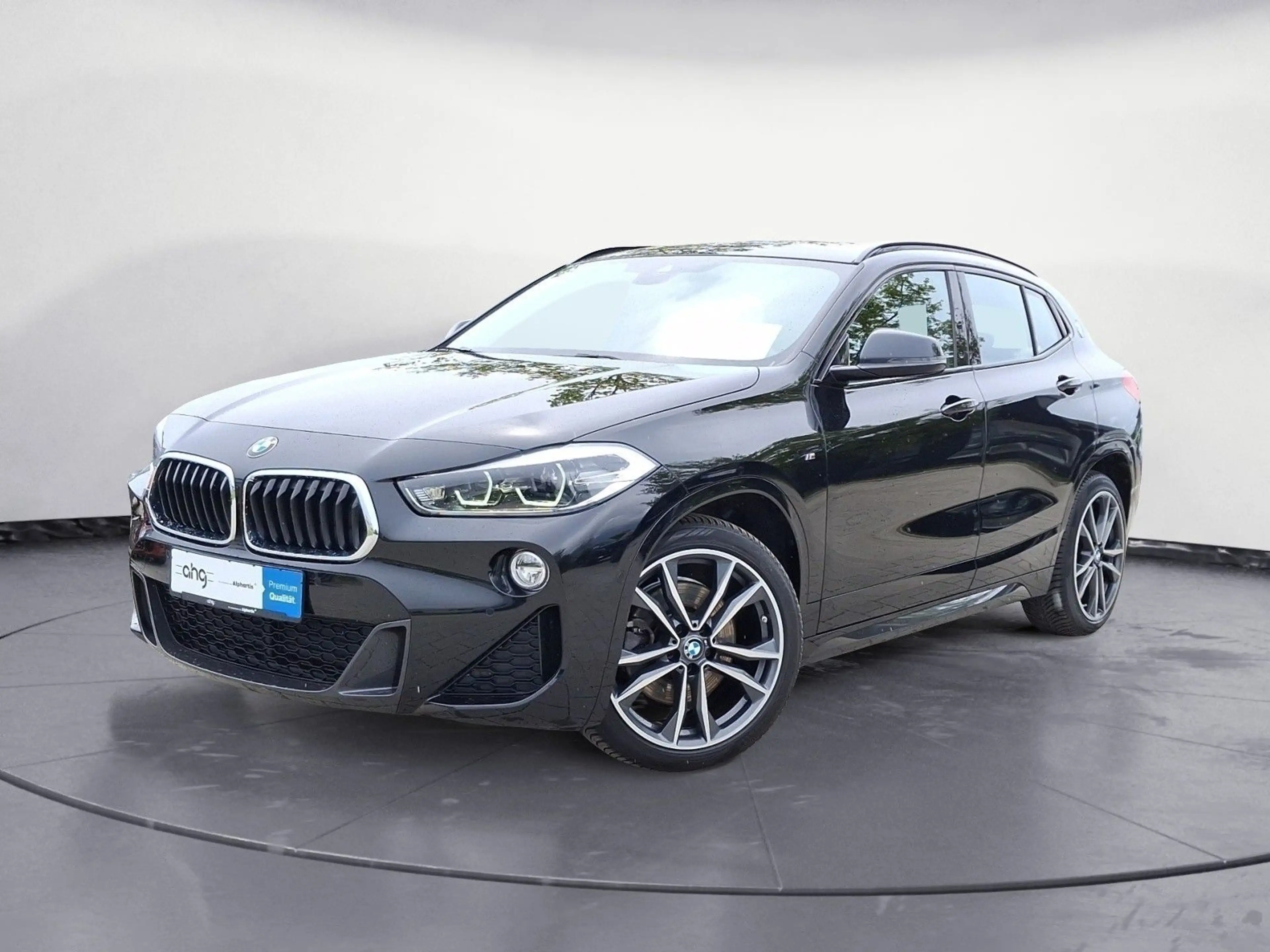 BMW X2 xDrive20d M Sport Aut. Navi AHK Pano Head-Up — photo 2